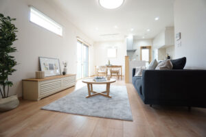 かっこいい工務店　京都府　ADACHI住建　足立住建　施工例　＃2　ナチュラルモダン　内観　リビング