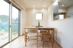 かっこいい工務店　京都府　ADACHI住建　足立住建　施工例　＃2　ナチュラルモダン　内観　ダイニング