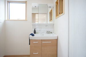 かっこいい工務店　京都府　ADACHI住建　足立住建　施工例　＃2　ナチュラルモダン　内観　洗面所