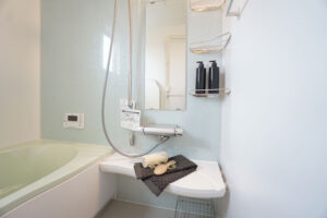 かっこいい工務店　京都府　ADACHI住建　足立住建　施工例　＃2　ナチュラルモダン　内観　バスルーム