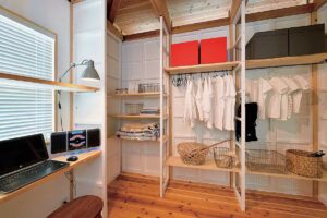 かっこいい工務店　京都府　ADACHI住建　足立住建　施工例　＃4　新築　戸建　ナチュラルモダン　内観　寝室　壁面収納