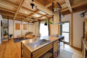 かっこいい工務店　京都府　ADACHI住建　足立住建　施工例　＃4　新築　戸建　ナチュラルモダン　内観　アイランドキッチン