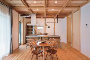 かっこいい工務店　京都府　ADACHI住建　足立住建　施工例　＃4　新築　戸建　ナチュラルモダン　内観　ダイニング＆キッチン