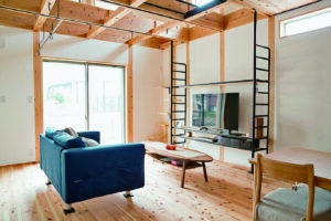 かっこいい工務店　京都府　ADACHI住建　足立住建　施工例　＃5　新築　戸建　ナチュラルモダン　内観　リビング