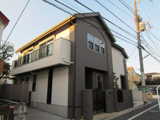 かっこいい工務店　東京　バークノア　施工実例　12　リノベーション　戸建てから　シェアハウス　外観