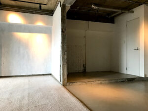 っこいい工務店　東京都　バークノア　施工例　#2 リノベーション　マンション　インダストリアル　デザインコンクリート　LDK　８