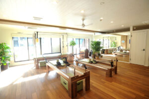 かっこいい工務店　東京都　バークノア　施工例　#3　リノベーション　オフィスビル　ピラティススタジオ　内観