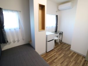 かっこいい工務店　東京　バークノア　施工事例　10　リノベーション　シェアハウス　内観　個室　3