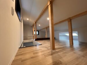 かっこいい工務店　東京都　バークノア　リノベーション　戸建　2階　寝室