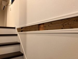 かっこいい工務店　東京都　バークノア　リノベーション　戸建　階段