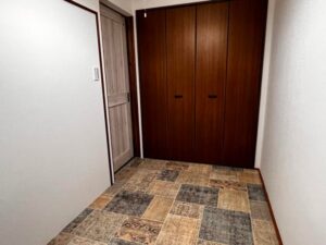 かっこいい工務店　東京都　バークノア　リノベーション　マンション　施工例　5　玄関ホール