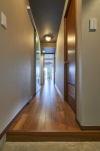 かっこいい工務店　東京都　バークノア　リノベーション　マンション　施工例　#6　玄関ホール