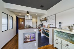 かっこいい工務店　東京都　バークノア　リノベーション　マンション　施工例　#6　キッチン　