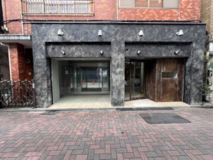 かっこいい工務店 東京　バークノア　施工例　9　リノベーション　テナント　店舗　花屋　外観　3