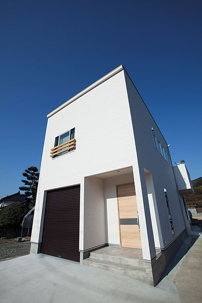 かっこいい工務店　熊本　ブレスホーム　建築実例　23　シンプルモダン　外観