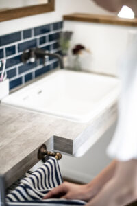 かっこいい工務店　熊本県　ブレスホーム　施工例　＃5　ナチュラル　店舗併用住宅　洗面所