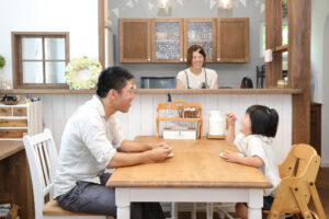 かっこいい工務店　熊本県　ブレスホーム　施工例　＃7　プロヴァンス　平屋　ダイニング