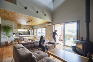 かっこいい工務店　熊本　ブレスホーム　施工事例 10 　プロヴァンス　内観　LDK