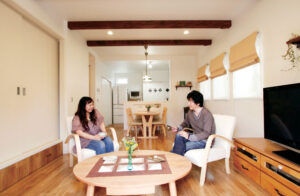 かっこいい工務店　熊本　ブレスホーム　建築実例　19　プロヴァンス　内観　リビング
