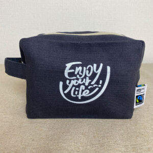 かっこいい工務店　プレゼント企画　SDGs貢献　フェアトレードコットン　マルチポーチ　グレー