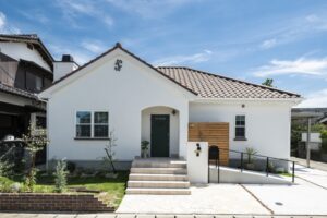 かっこいい工務店　福岡県　ブルースホーム　施工例　#4　新築　戸建　平屋　プロヴァンス　外観