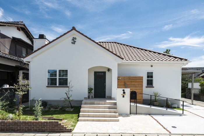 かっこいい工務店　福岡県　ブルースホーム　施工例　#4　新築　戸建　平屋　プロヴァンス　外観