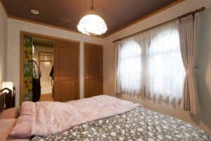 かっこいい工務店　埼玉　デザインハウス・エフ　施工例9　平屋　プロヴァンス　寝室