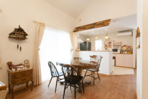 かっこいい工務店　埼玉　デザインハウス・エフ　施工例9　平屋　プロヴァンス　ダイニング