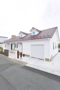 かっこいい工務店　埼玉　デザインハウス・エフ　施工例9　平屋　プロヴァンス　インナーガレージ