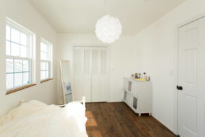 かっこいい工務店　山形県　福井建設　施工例　＃1　新築　戸建　　ナチュラル　内観　寝室　2