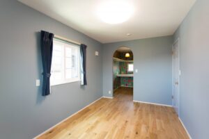 かっこいい工務店　山形　福井建設　施工実例　6　新築　戸建　アメリカン　内観　寝室