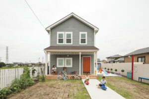 かっこいい工務店　埼玉　デザインハウスエフ　建築実例　26　新築　戸建　アメリカン　外観