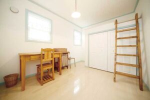 かっこいい工務店　埼玉　デザインハウス・エフ　施工実例　18　新築　戸建　二世帯　アメリカン　内観　子供部屋