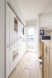 かっこいい工務店　埼玉県　デザインハウス・エフ　施工例　#3 アメリカン　玄関ホール