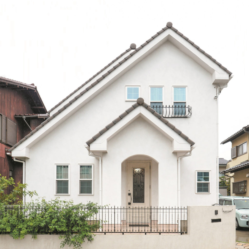 かっこいい工務店　埼玉県　デザインハウス・エフ　施工例　#4 プロヴァンス　外観