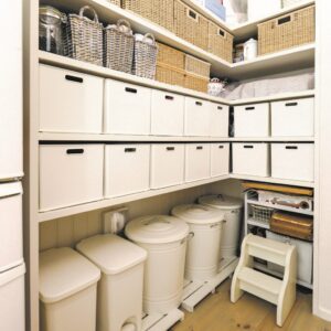 かっこいい工務店　埼玉県　デザインハウス・エフ　施工例　#4 プロヴァンス　パントリー