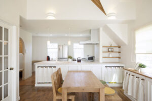 かっこいい工務店　埼玉県　デザインハウス・エフ　施工例　#5　北欧　ダイニング＆キッチン