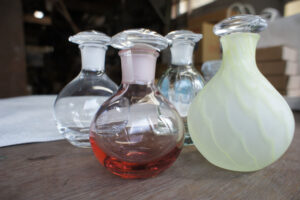 GLASS-LAB ㈱ グラス・ラボ　㈲椎名硝子　液だれしない　醤油さし