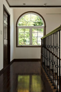 かっこいい工務店　静岡県　北条建設　施工例　#5　新築　戸建　アメリカン　コロニアルスタイル　内観　2階　　ホール