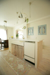 かっこいい工務店　東京都　ジェイプラン　施工例 #2　新築　戸建　プロヴァンス　内観　アイランドキッチン