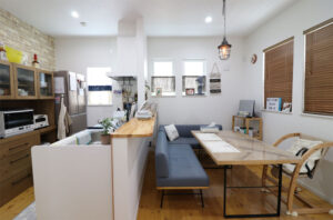 かっこいい工務店　東京　神奈川　ジェイプラン　新築　戸建　分譲住宅　アメリカン　内観　キッチン＆ダイニング