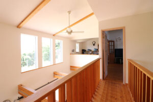 かっこいい工務店　鹿児島県　西郷建築　施工例 #1　新築　戸建　ナチュラル　2階　踊り場