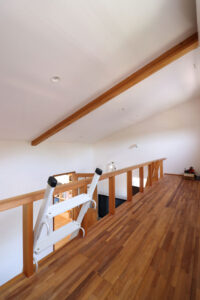 かっこいい工務店　鹿児島県　西郷建築　施工例 #1　新築　戸建　ナチュラル　子供部屋　造作　滑り台　ロフト　2