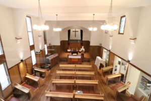 かっこいい工務店　鹿児島県　西郷建築　施工例　＃4　リノベーション　教会　内観　3