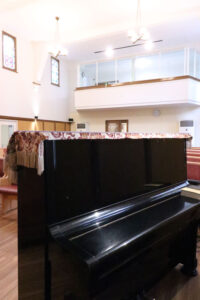 かっこいい工務店　鹿児島県　西郷建築　施工例　＃4　リノベーション　教会　内観　4