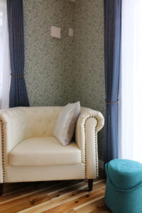 かっこいい工務店　宮城県　トガシホーム　施工例　＃5　チューダー　寝室　2