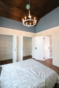 かっこいい工務店　宮城県　トガシホーム　施工例　＃5　チューダー　寝室　4