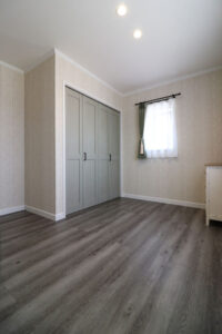 かっこいい工務店　宮城県　トガシホーム　新築　戸建　プロヴァンス　内観　寝室