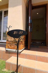 かっこいい工務店　宮城県　トガシホーム　新築　戸建　プロヴァンス　外観　エントランス