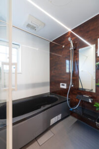 かっこいい工務店　宮城県　トガシホーム　施工例　#7 アメリカン　バスルーム